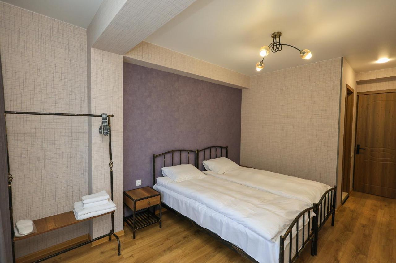 Hotel Heaven Hill à Kazbegi Extérieur photo