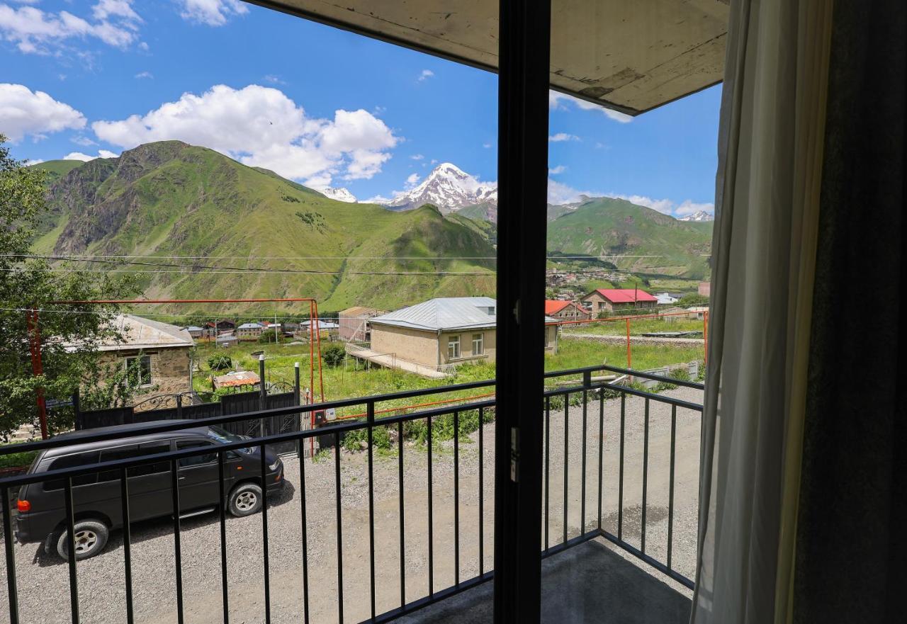 Hotel Heaven Hill à Kazbegi Extérieur photo