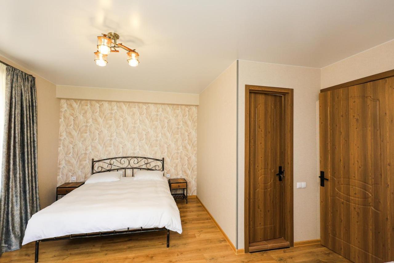 Hotel Heaven Hill à Kazbegi Extérieur photo
